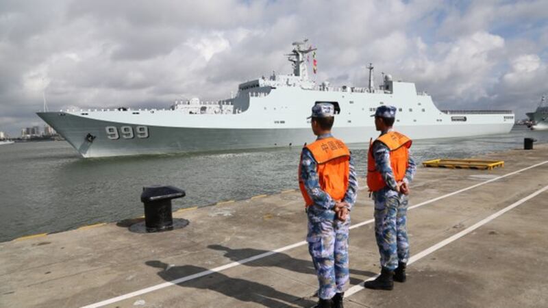 中国军舰离开广东湛江前往非洲吉布提(法新社)